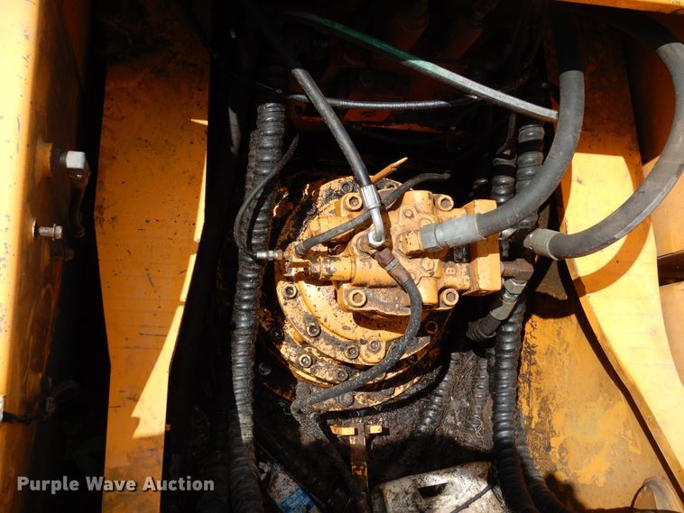 image for item DM6411 2004 Hyundai Robex 290-LC-7  long reach excavator