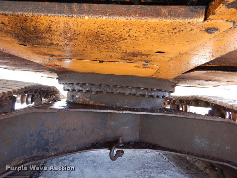 image for item DM6411 2004 Hyundai Robex 290-LC-7  long reach excavator