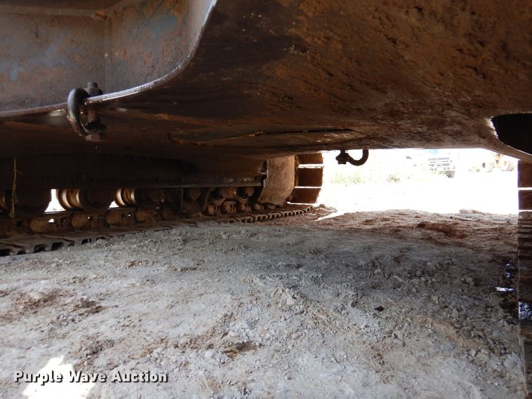 image for item DM6411 2004 Hyundai Robex 290-LC-7  long reach excavator