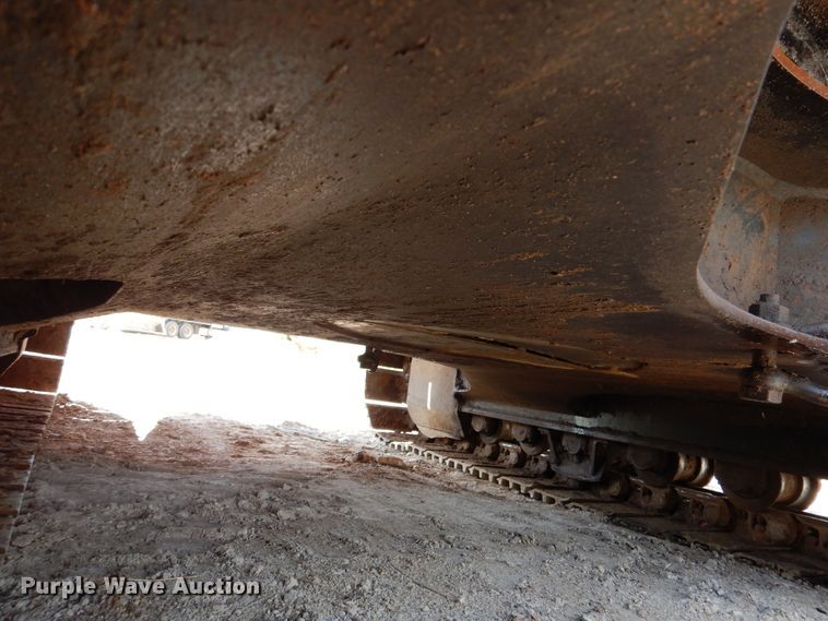 image for item DM6411 2004 Hyundai Robex 290-LC-7  long reach excavator