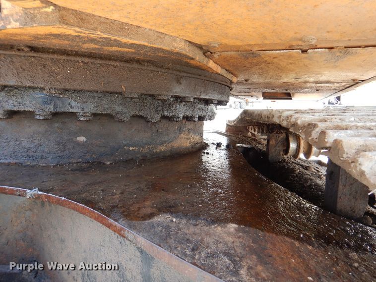 image for item DM6411 2004 Hyundai Robex 290-LC-7  long reach excavator