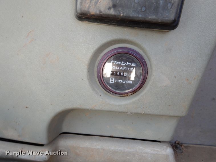 image for item DM6411 2004 Hyundai Robex 290-LC-7  long reach excavator