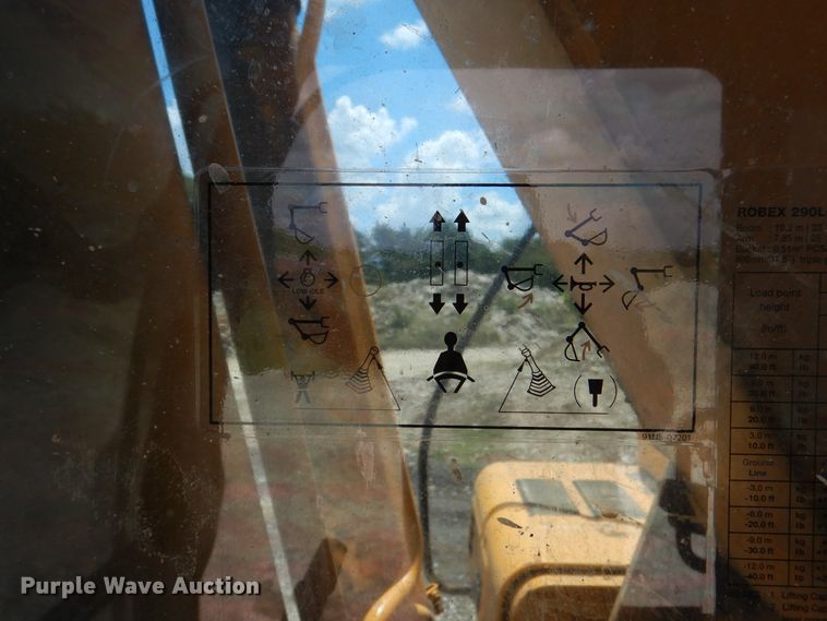 image for item DM6411 2004 Hyundai Robex 290-LC-7  long reach excavator