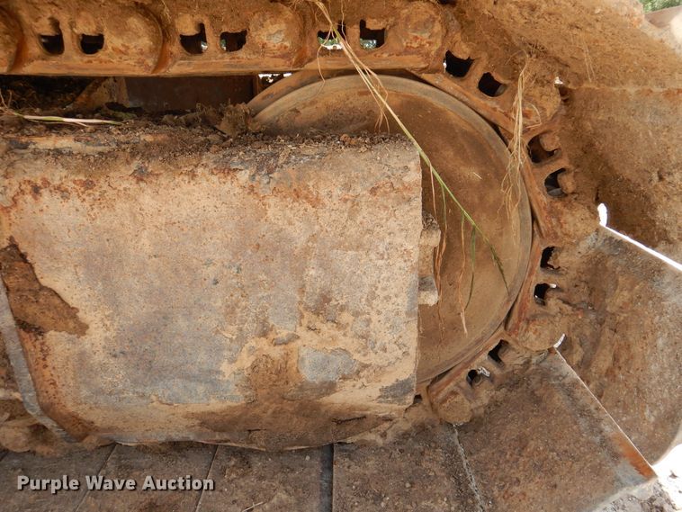 image for item DM6411 2004 Hyundai Robex 290-LC-7  long reach excavator