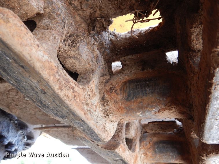 image for item DM6411 2004 Hyundai Robex 290-LC-7  long reach excavator