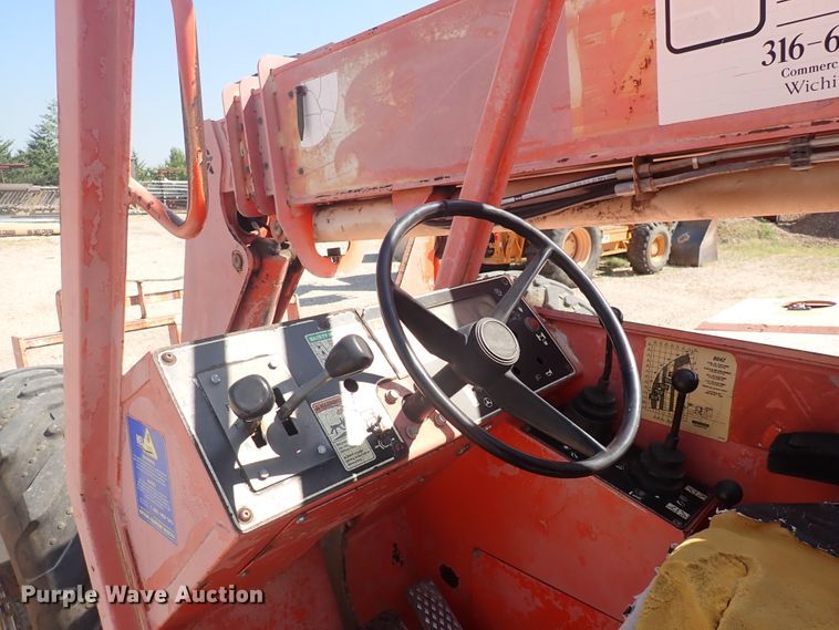 image for item DN1938 1997 SkyTrak 8042  telehandler