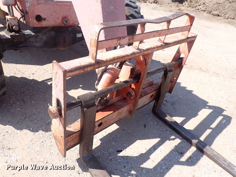 image for item DN1938 1997 SkyTrak 8042  telehandler