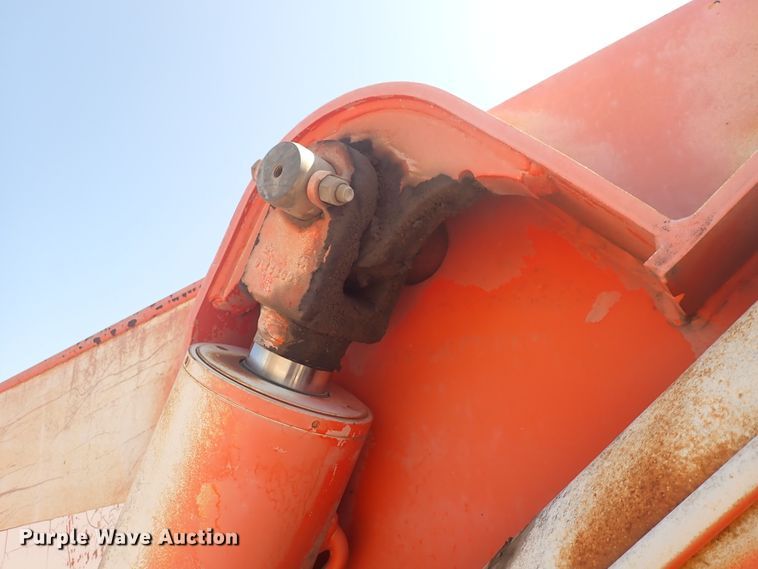 image for item DN1938 1997 SkyTrak 8042  telehandler