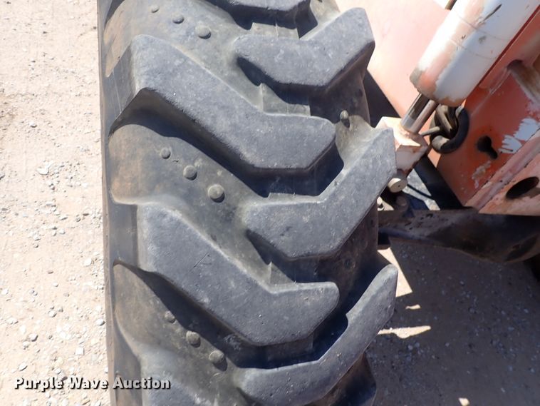 image for item DN1938 1997 SkyTrak 8042  telehandler