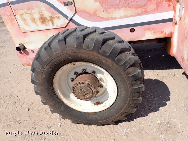 image for item DN1938 1997 SkyTrak 8042  telehandler