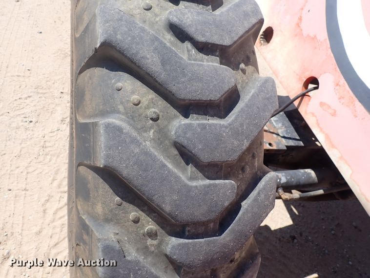 image for item DN1938 1997 SkyTrak 8042  telehandler