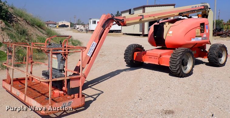 image for item DN1943 2005 JLG 600AJ  boom lift