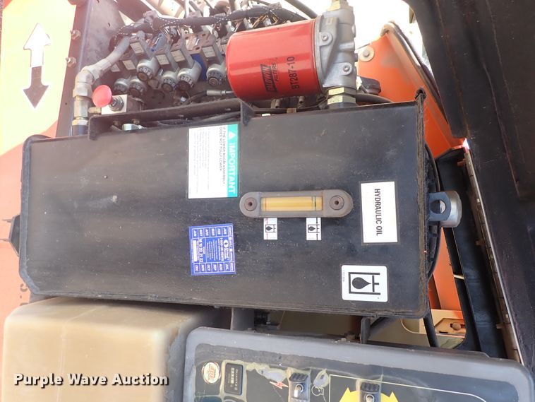 image for item DN1943 2005 JLG 600AJ  boom lift