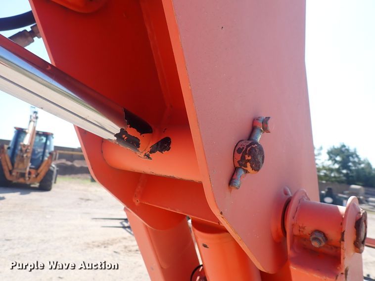 image for item DN1943 2005 JLG 600AJ  boom lift