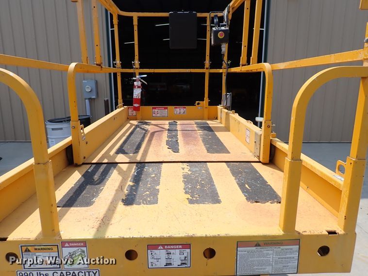 image for item DN2006 Haulotte 2747E  scissor lift