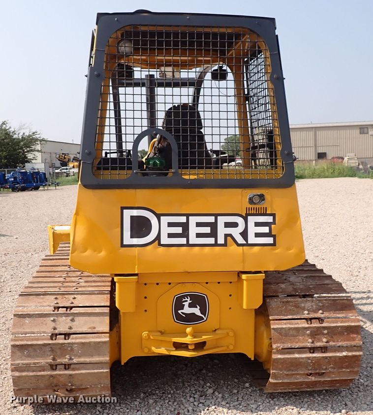 image for item DN2015 2001 John Deere 450H LGP  dozer