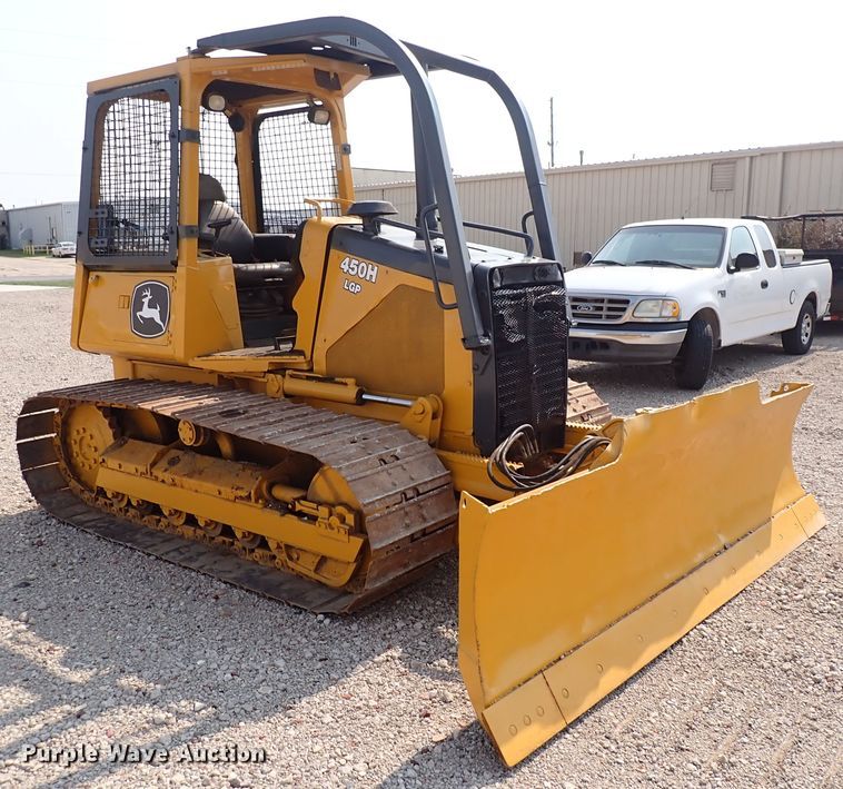image for item DN2015 2001 John Deere 450H LGP  dozer