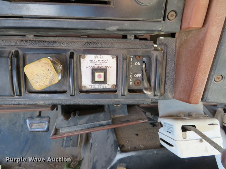 image for item DN5967 1991 GMC Top Kick  dump truck