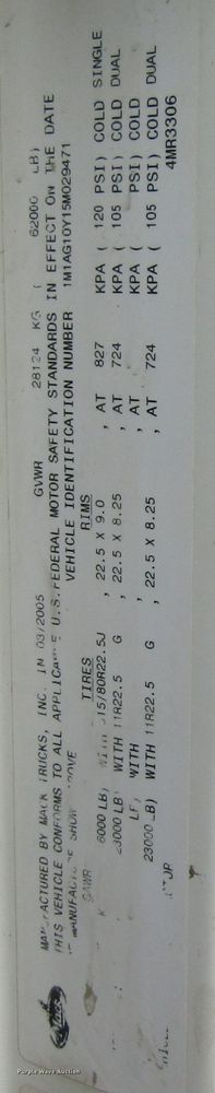 image for item EV9298 2005 Mack CV713  semi truck