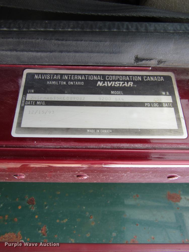 image for item EV9300 1994 International 9200  dump truck