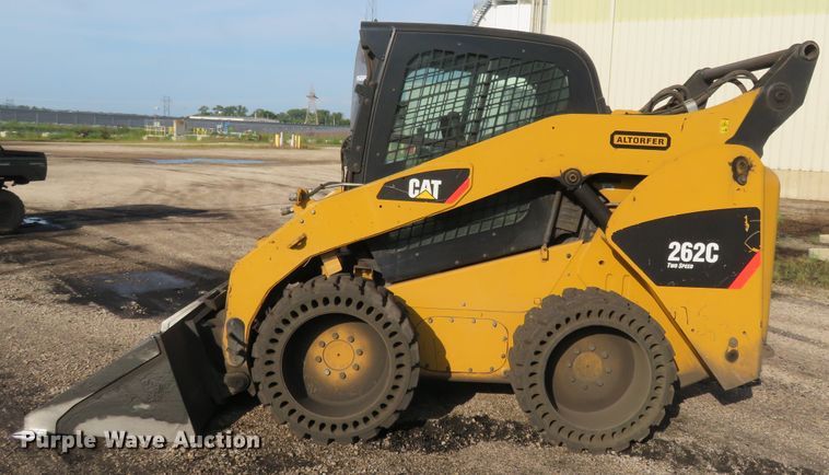 image for item FP9366 2012 Caterpillar 262C  skid steer loader