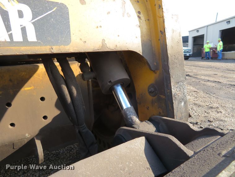 image for item FP9366 2012 Caterpillar 262C  skid steer loader