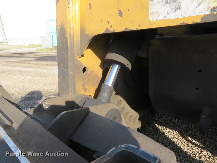 image for item FP9366 2012 Caterpillar 262C  skid steer loader