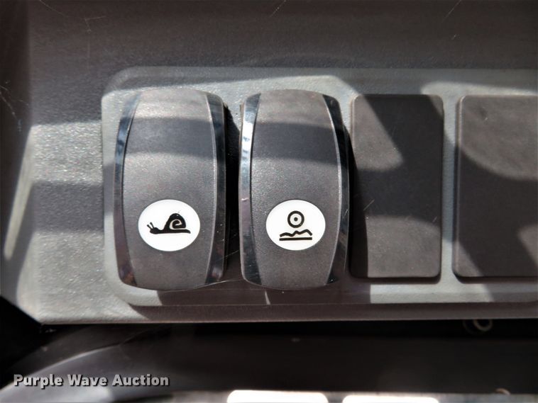 image for item FP9366 2012 Caterpillar 262C  skid steer loader