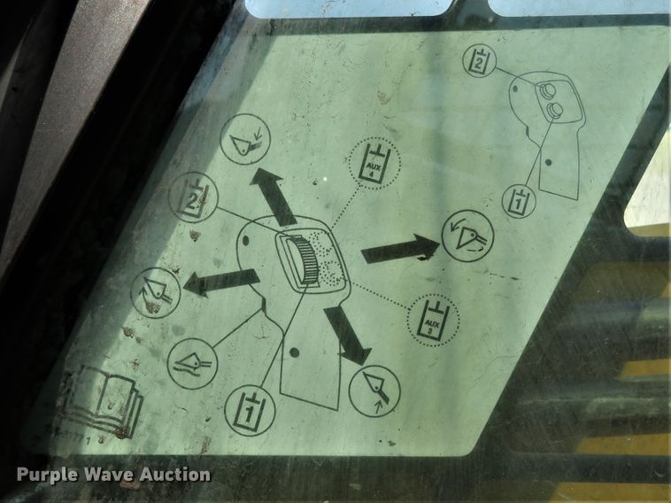 image for item FP9366 2012 Caterpillar 262C  skid steer loader