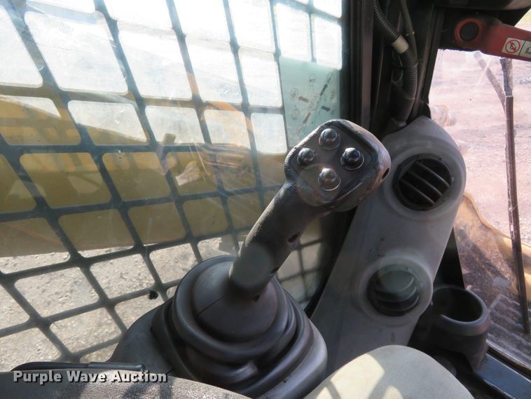 image for item FP9366 2012 Caterpillar 262C  skid steer loader