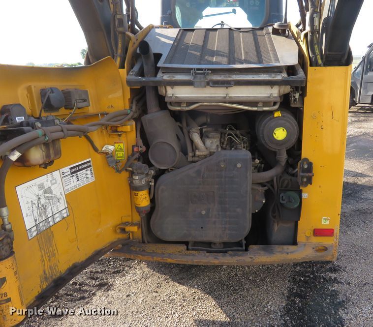 image for item FP9366 2012 Caterpillar 262C  skid steer loader