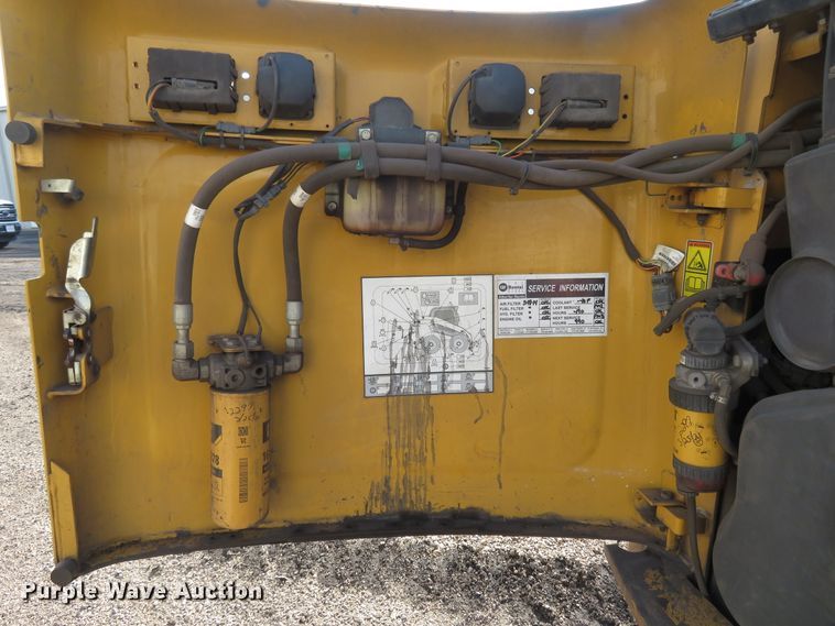 image for item FP9366 2012 Caterpillar 262C  skid steer loader