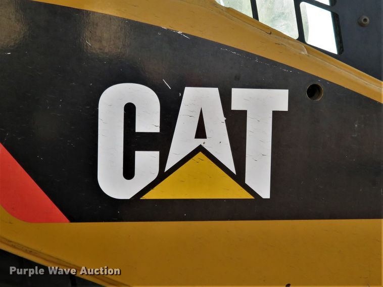 image for item FP9366 2012 Caterpillar 262C  skid steer loader