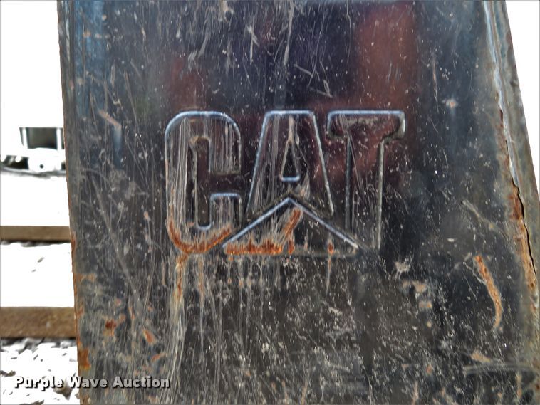 image for item FP9366 2012 Caterpillar 262C  skid steer loader