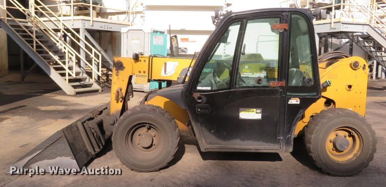 image for item FP9368 2011 Caterpillar TH255  telehandler