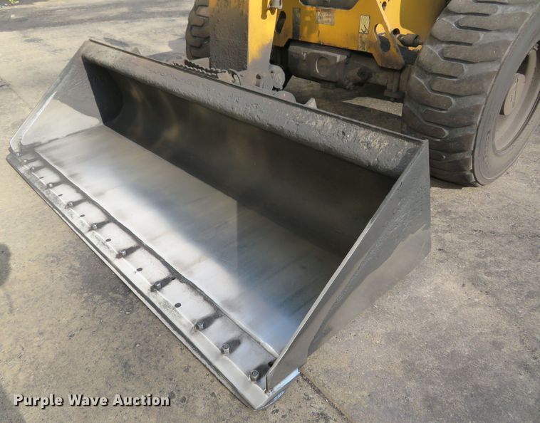 image for item FP9368 2011 Caterpillar TH255  telehandler