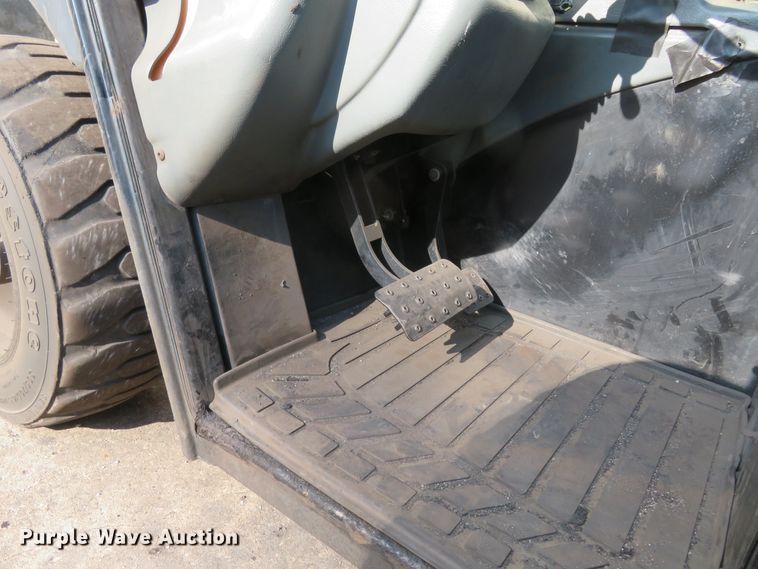 image for item FP9368 2011 Caterpillar TH255  telehandler