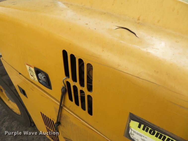 image for item FP9368 2011 Caterpillar TH255  telehandler