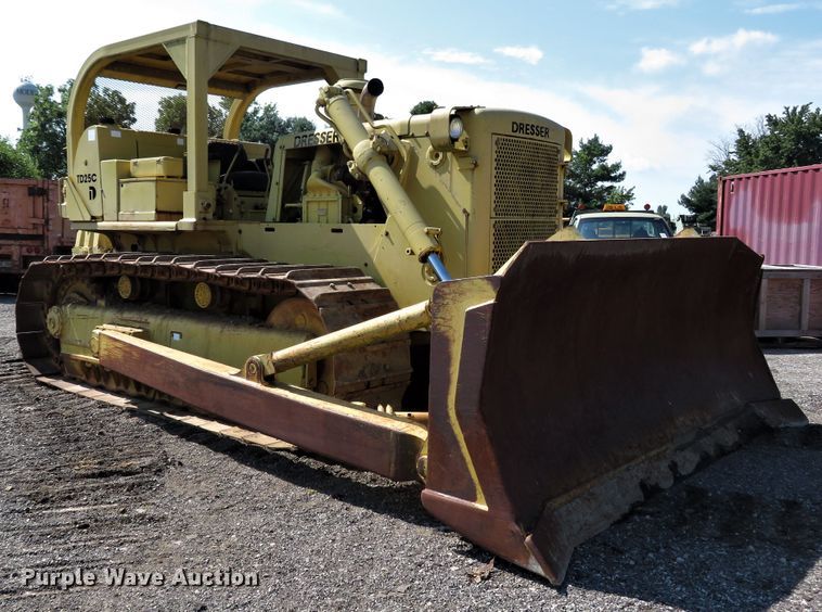 image for item FP9371 1978 International TD25C  dozer