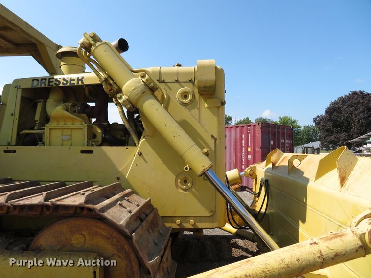 image for item FP9371 1978 International TD25C  dozer