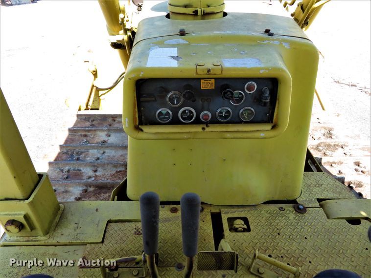 image for item FP9371 1978 International TD25C  dozer