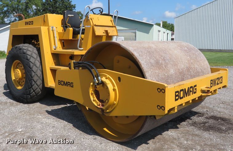 image for item FP9372 1989 Bomag BW213D  single drum vibratory roller
