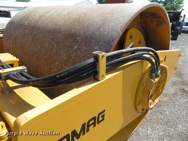 image for item FP9372 1989 Bomag BW213D  single drum vibratory roller