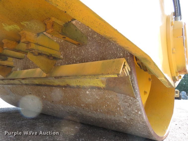 image for item FP9372 1989 Bomag BW213D  single drum vibratory roller