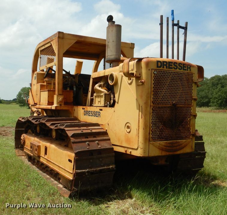 image for item HC9183 Dresser TD25  crawler cable plow