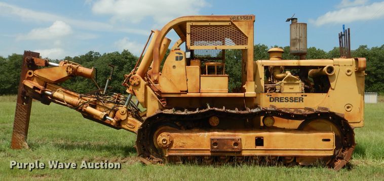 image for item HC9183 Dresser TD25  crawler cable plow