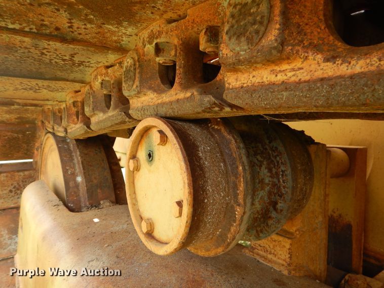 image for item HC9183 Dresser TD25  crawler cable plow