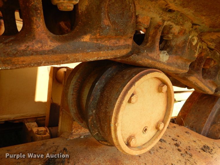 image for item HC9183 Dresser TD25  crawler cable plow