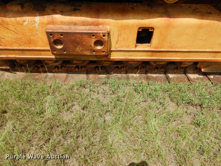 image for item HC9183 Dresser TD25  crawler cable plow