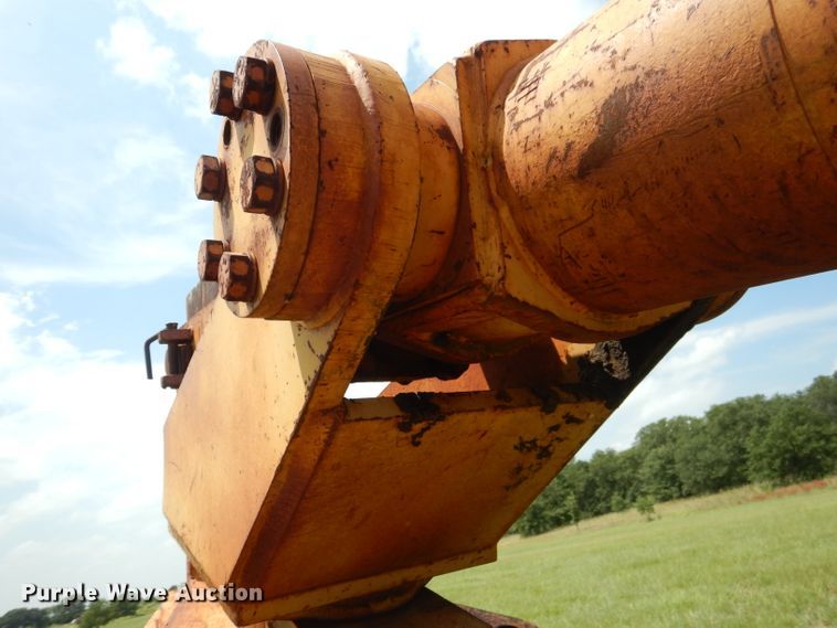 image for item HC9183 Dresser TD25  crawler cable plow